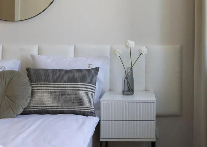 Elite Aura Old Town Apartament *