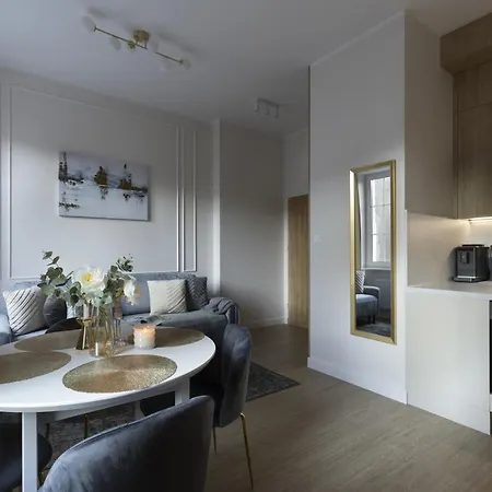 Elite Aura Old Town Daire